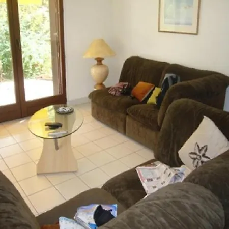 Villa Three-bedroom With Terrasse, Garden And Private Swimming Pool 85